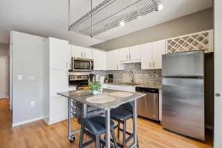 CozySuites Mill District with pool, gym #04 - Minneapolis - 4