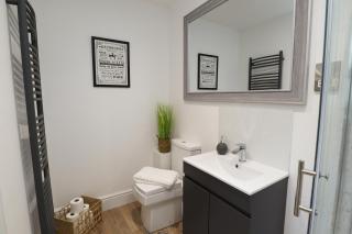 One Bed Apartment, Close to Train, City, Beach and Hospital Long Booking Welcome - Eastbourne - 4