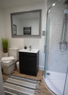 One Bed Apartment, Close to Train, City, Beach and Hospital Long Booking Welcome - Eastbourne - 2