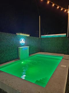 Ocean's Breeze Apartment and Rooms - Puerto Viejo - 0