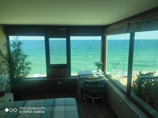 Hemingway rooms in Happy Beach - 8