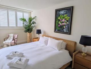 ONE Luxury Apartment - 5