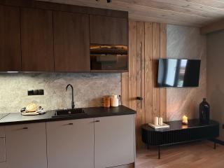 Coffee and Croissant Apartments - 8