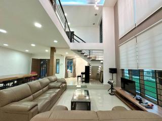 Comfort Gather Near CIQ 5B3B - Johor Bahru - 1