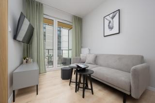 Stylish Apartments with Parking by Noclegi Renters - Varsavia - 2
