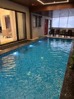 ll GOLDEN LEAF ll 3BHK ll AC ll - 9