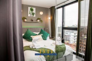 Mancunian Skyline Suite - Stylish & Bright 1-Bed near Deansgate and Manchester City Centre - Ideal For Business & Leisure Stays - By Parydise Properties - 4
