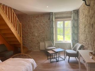 Le Moulin de Moquesouris - Chambres d'hôtes et table d'hôte - Nazelles - 7