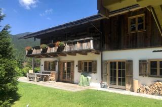 Landhaus Riedlern - Exklusives Ferienhaus in Kreuth am Tegernsee - Kreuth - 9