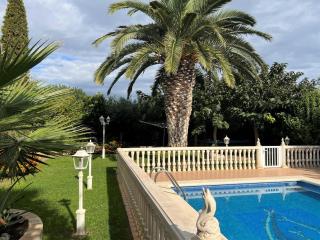 Casa con Piscina, Jardín, Barbacoa, A.A. y Wifi en Sant Pere Pescador - ES-89-74 - Sant Pere Pescador - 7