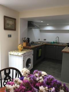 A self contained apartment on the Bath Road - Cheltenham - 2