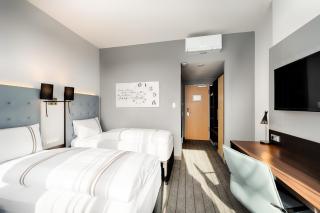 Premier Inn München City Ost - Munich - 1