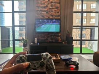 RilekLU - Designer Loft l PS4 l Pool l Netflix l Garden - Kuala Selangor - 3