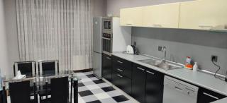 Boulevard view spacious apartment in Baku - Bakoe - 6
