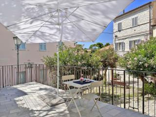 108 - Stupendo monolocale in centro storico a Numana con terrazzo privato - SPIAGGIA gratis al WHITE BEACH CLUB fino al 3 Agosto - Numana - 0