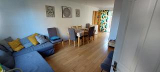 Nice 3 Bedroom House Wimbledon - Londra - 9