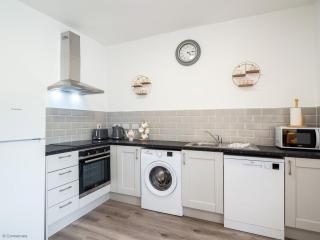Kings Apartment 1 390 - Gowlaun - 2