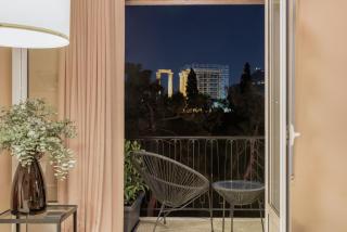 Stylish flat overlooking the temple of Zeus - Atenas - 4