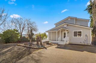 Belfair Beach House - 8