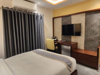 The Wave Resorts Ltd - 7