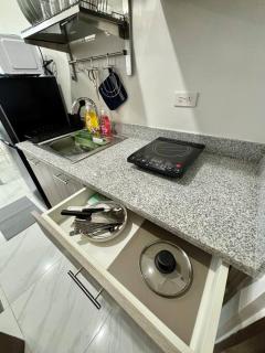 Casa Mira Guadalupe by Leera's Condo - Città di Cebu - 6