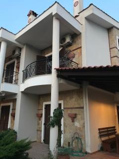 Elena Nikiti - Nikiti - 0