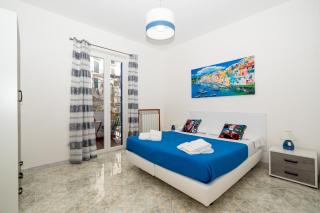 Modern Sea House in the Heart of Amalfi Coast - Apartment with Balcony, 100 mt from the Sea - into Maiori City Center - 9