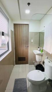 2Br w/ Balcony Manila Bay View - Manila - 8