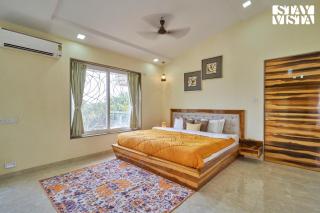StayVista's Tableland Vista - Hill-View Haven with Jacuzzi & Terrace - Panchgani - 6