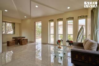 StayVista's Tableland Vista - Hill-View Haven with Jacuzzi & Terrace - Panchgani - 4