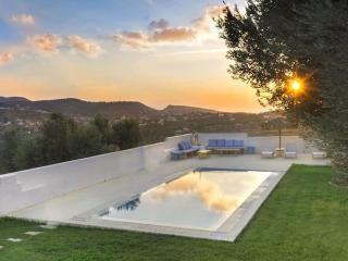 Holiday villa Aspruga private pool, absolutely quiet, secluded location - 0