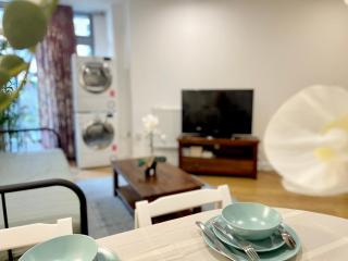 Modern Patio Flat close to Tower Bridge - 1