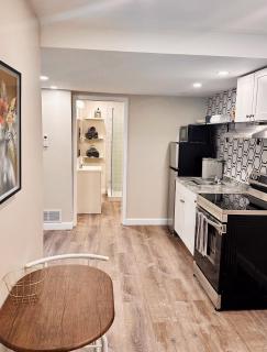 Sunny Retreat:2BR Cozy Cottage 5 min to Palm Beach - West Palm Beach - 3