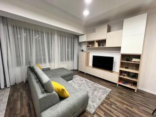 Stylish newly renovated apt feels like second home - Bucharest - 0