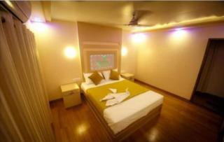 Sukūn Houseboats - 1