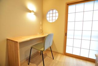 Tamatsukan 玉津館, Detached Hse, JR Tsuruhashi 7min, Kansai Airport 關西空港 57 mins, Namba 6 mins, Nihonbashi 4 mins, Universal Studio 37 mins, Nara 30 mins, Early Check In - 1