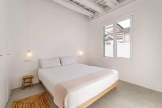 Lively 1 BDR Apartment with Private Terrace BORN - 2