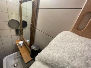 Koby Work&Stay Souterrain Apartment, WiFi&Komfort - Herford - 2
