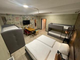 Koby Work&Stay Souterrain Apartment, WiFi&Komfort - Herford - 9