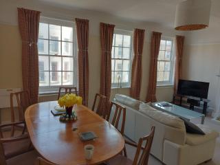 Victoria Mansions - Eastbourne - 9