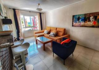 Spacious apart. for 6 pers. AC, UK TV, 600MB WiFi - Los Alcázares - 8
