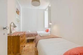 Apartamento Soalheiro no Bairro Alto / Chiado - Lisboa - 1
