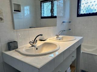 305 - Belle maison à deux pas de l'Anse du Croc - 6