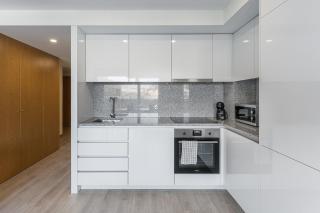 GuestReady - Sleek Monochromatic in Bonfim - 8