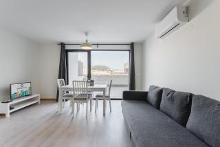 GuestReady - Sleek Monochromatic in Bonfim - Porto - 5