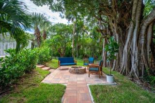 Beautifully Renovated 5 bedroom Vero Beach home - Vero Beach - 0