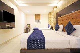 Hotel Iconic IGI Delhi International Airport - 6