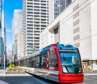 City Chic Retreat Experience the Best of Urban Living! - 0