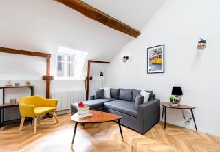 Duplex Standing - Hyper Centre - Tout équipé - 9