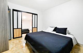 Nice Apartment In Jonquières-Saint-Vince - 5